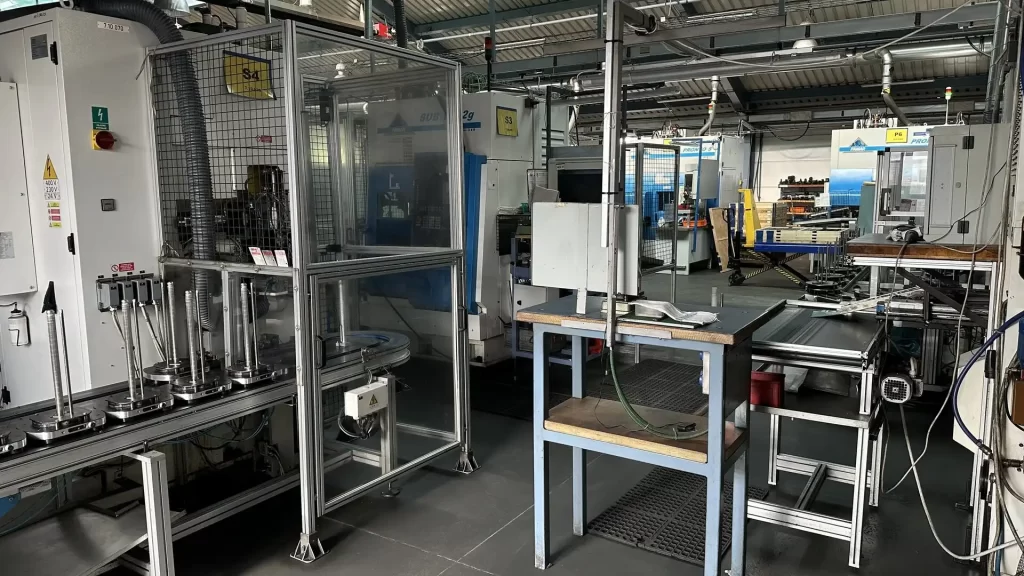 IMG_3445_processed_by_imagy_processed_by_imagy